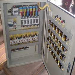 Tủ Điện Công Nghiệp Tháo Ráp